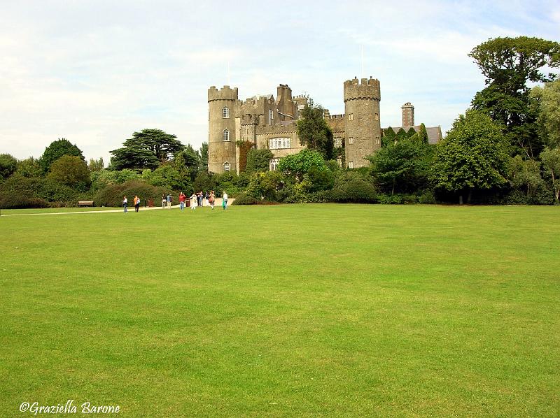 Malahide Castle particolare.jpg